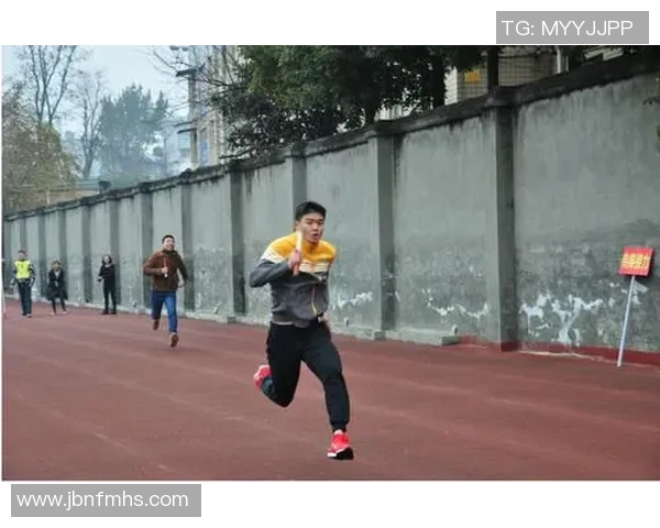 成都网球队意识对比分析揭示团队协作与个人能力的深层次影响